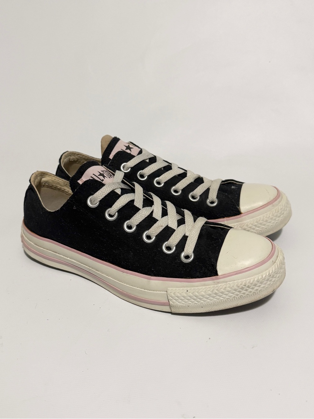 Converse Chuck Taylor All Star Black Pink Low Top Sneakers Size 7.5
